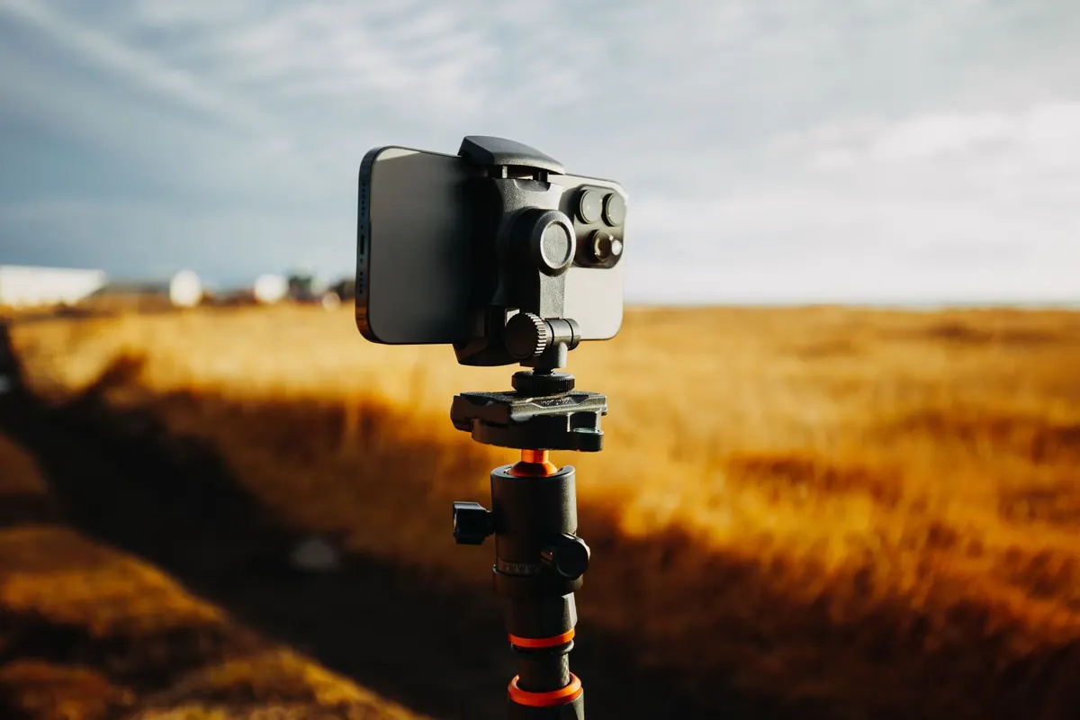 Fog Photography Settings Compared: Aperture Priority vs Manual Mode
